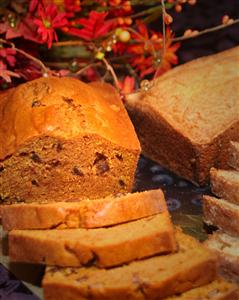 Pumpkin Chocolate Chip Bread